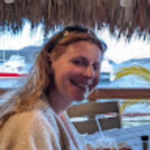 Meet your Posher, Oxana